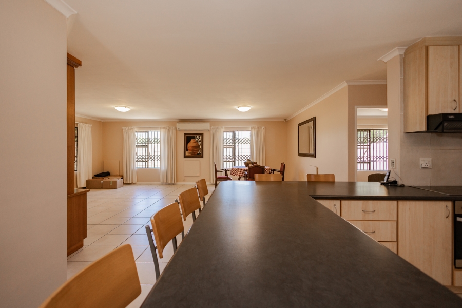 3 Bedroom Property for Sale in Tara Western Cape